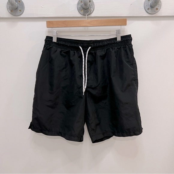 Old Navy Mens swimsuit - Picture 1 of 5